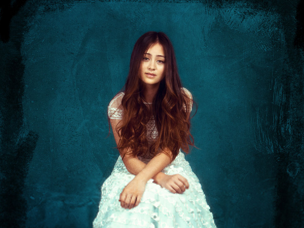 Jasmine Thompson en concert