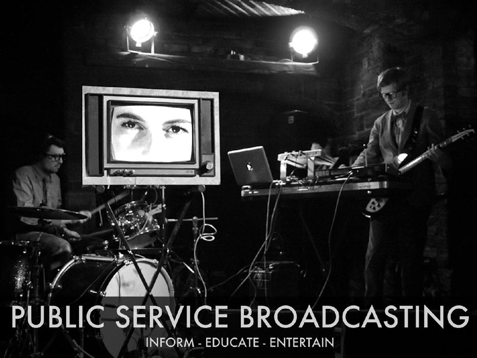 Public Service Broadcasting en concert